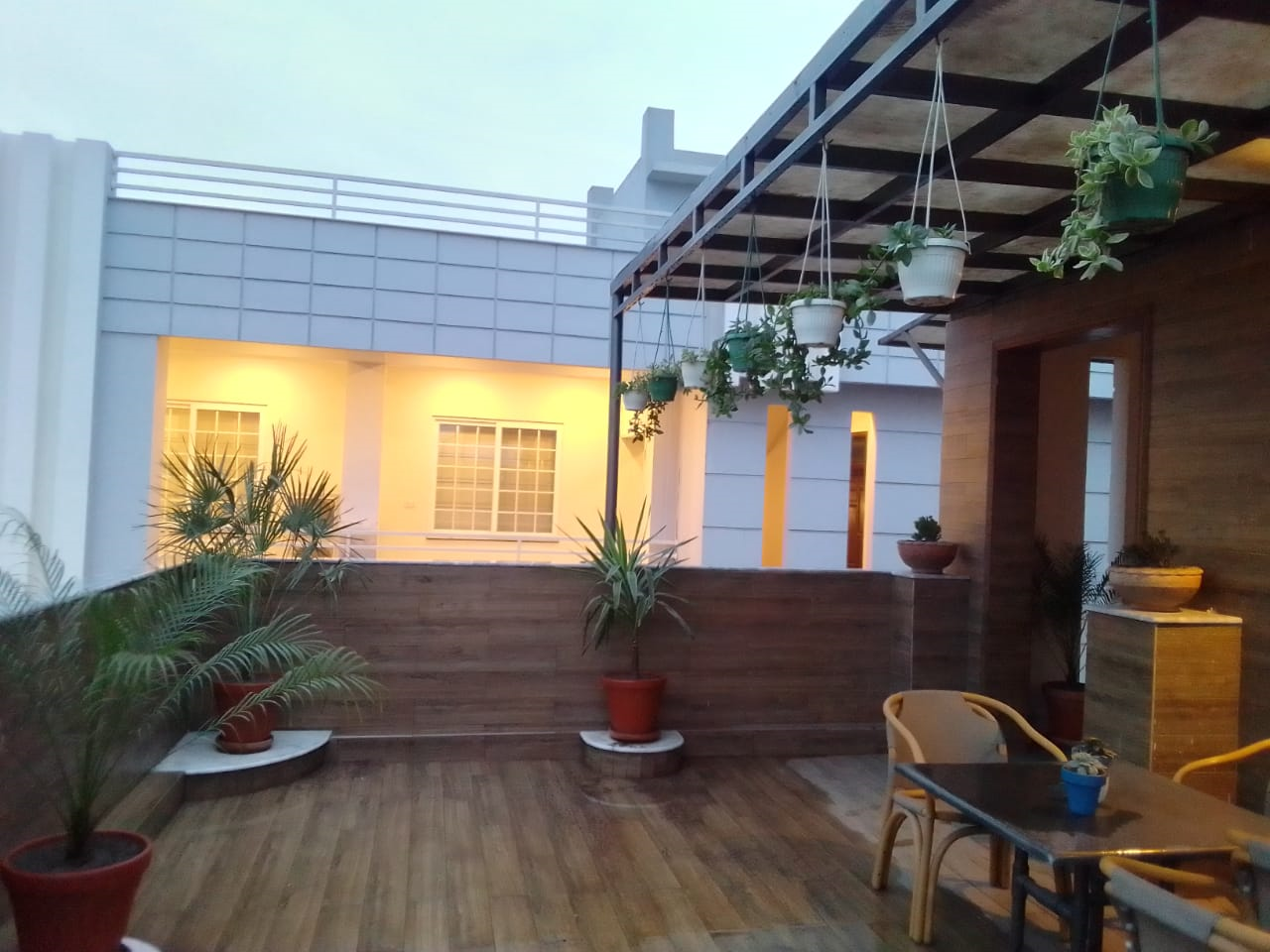Royal Penthouse City Skyline Balcony